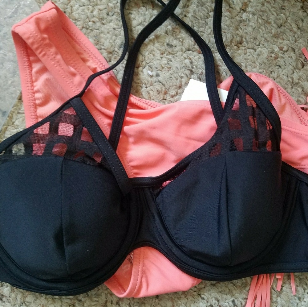 NWT Super sexy Swim Top by Gossip.